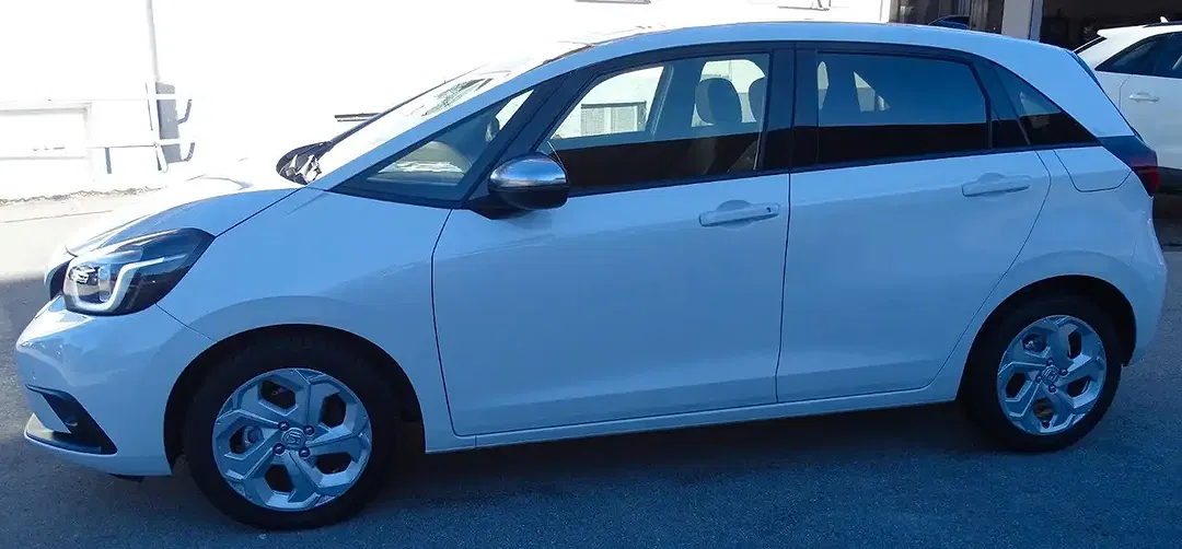 Honda Jazz - Thumbnail 3