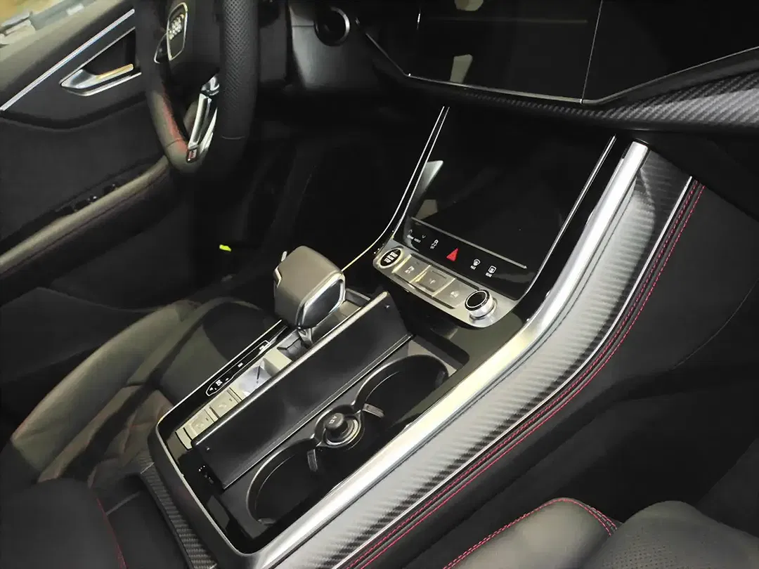 Audi Q8 - Thumbnail 6