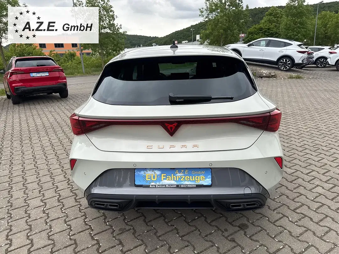 CUPRA Leon - Thumbnail 6