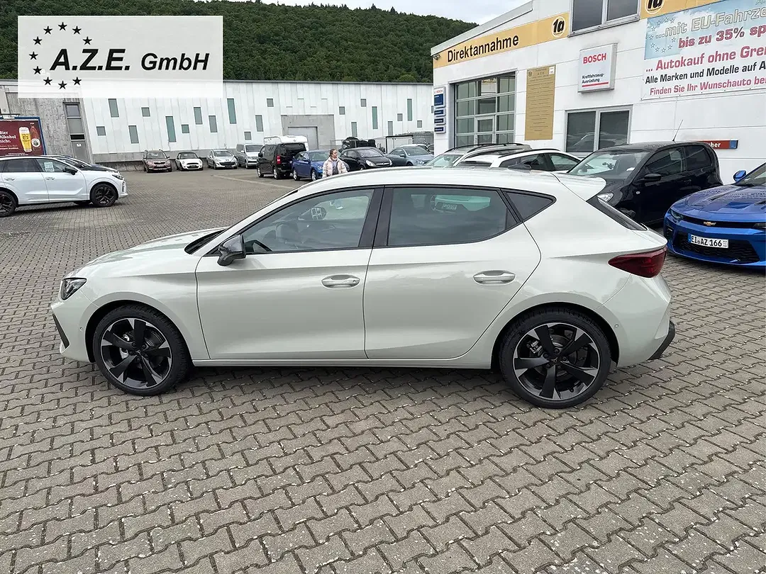 CUPRA Leon - Thumbnail 8