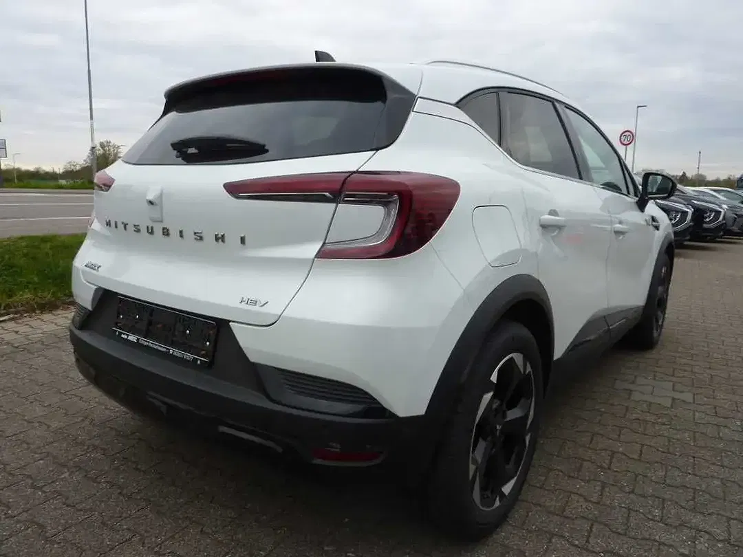 Mitsubishi ASX - Thumbnail 2