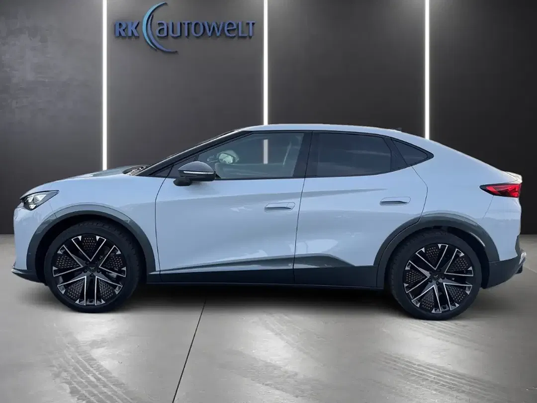 CUPRA Tavascan - Thumbnail 6