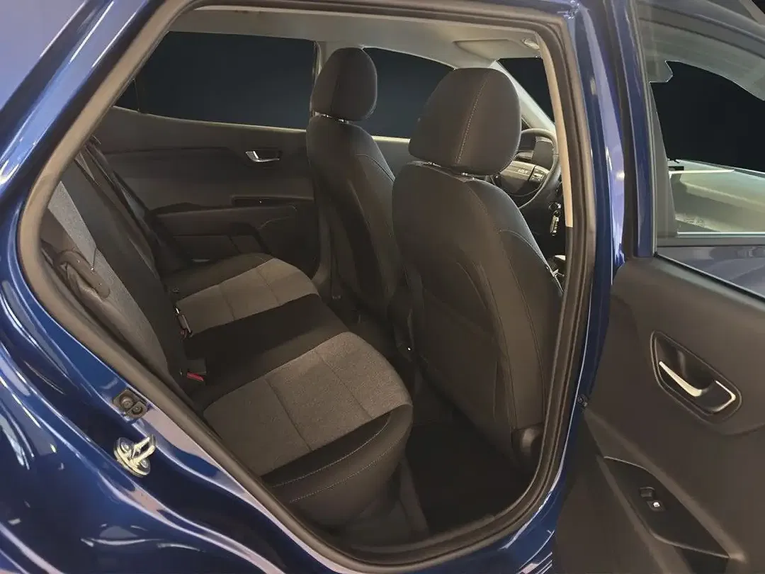 Kia Stonic - Thumbnail 13