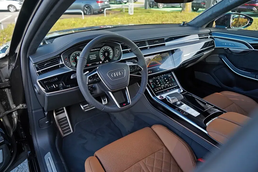 Audi S8 - Thumbnail 11