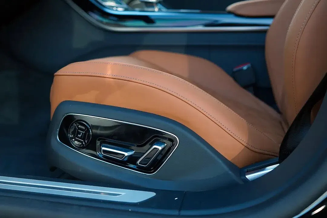 Audi S8 - Thumbnail 14