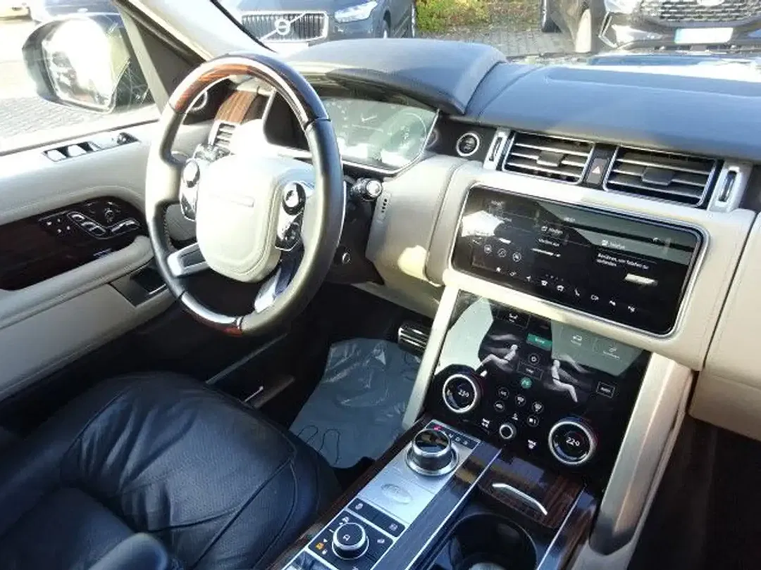 Land Rover Range Rover - Thumbnail 9