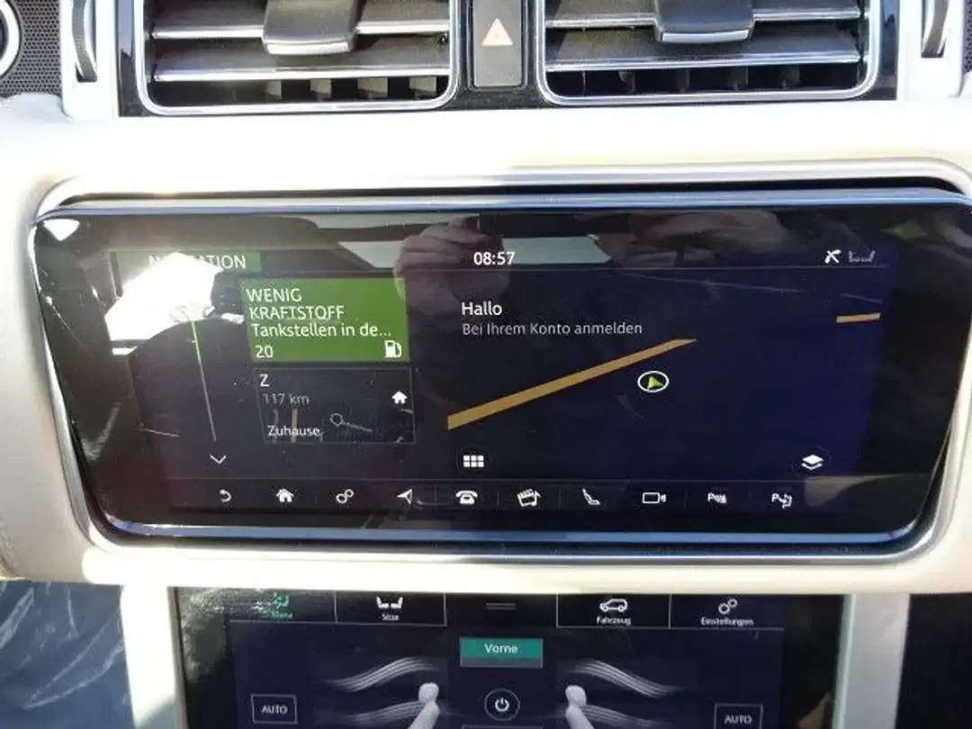 Land Rover Range Rover - Thumbnail 11