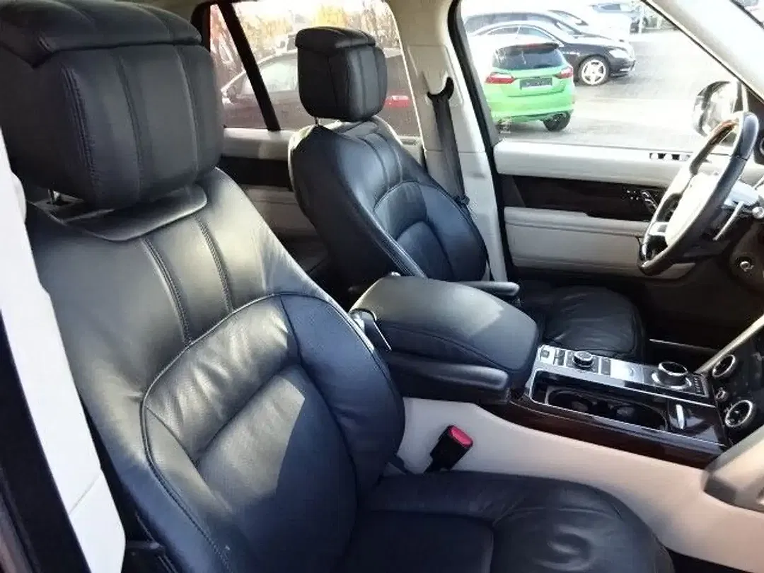 Land Rover Range Rover - Thumbnail 7