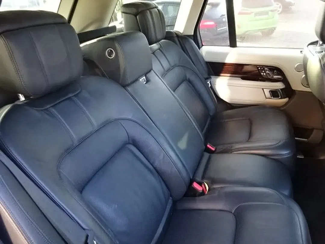 Land Rover Range Rover - Thumbnail 8