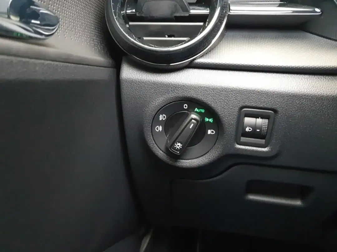 Skoda Fabia - Thumbnail 19