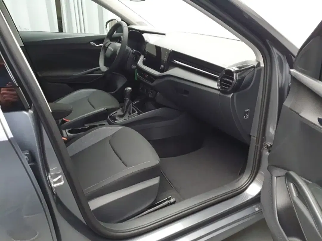 Skoda Fabia - Thumbnail 7