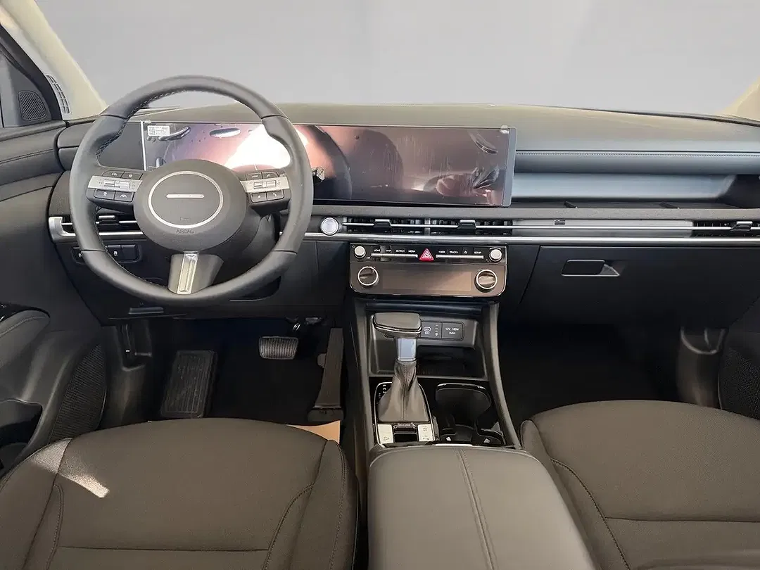 Hyundai TUCSON - Thumbnail 11