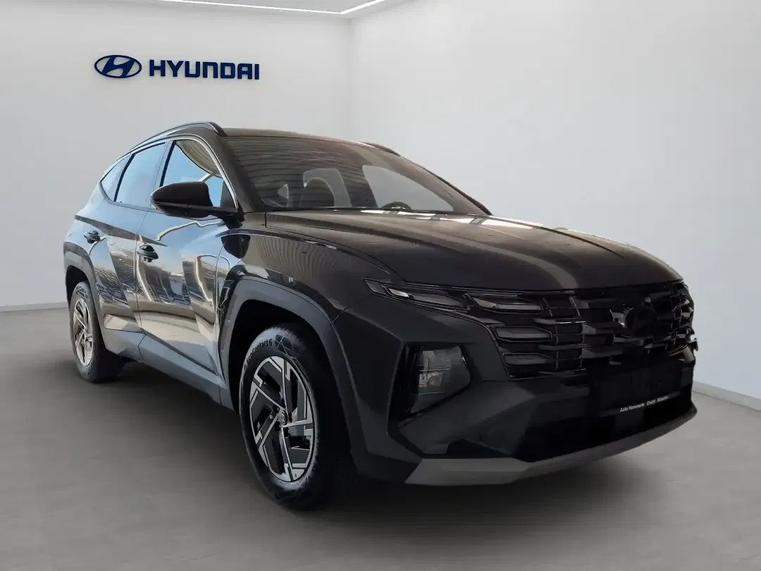Hyundai TUCSON - Thumbnail 2