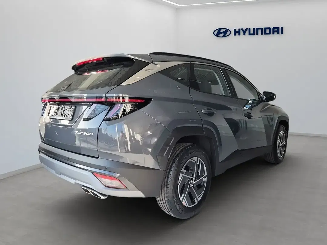 Hyundai TUCSON - Thumbnail 3