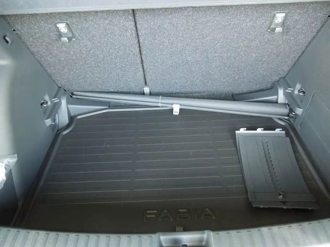 Skoda Fabia - Thumbnail 12
