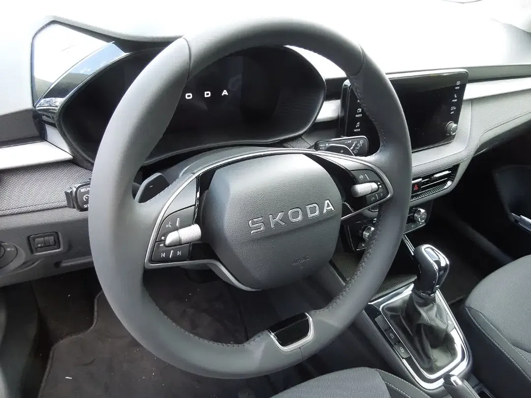 Skoda Fabia - Thumbnail 6