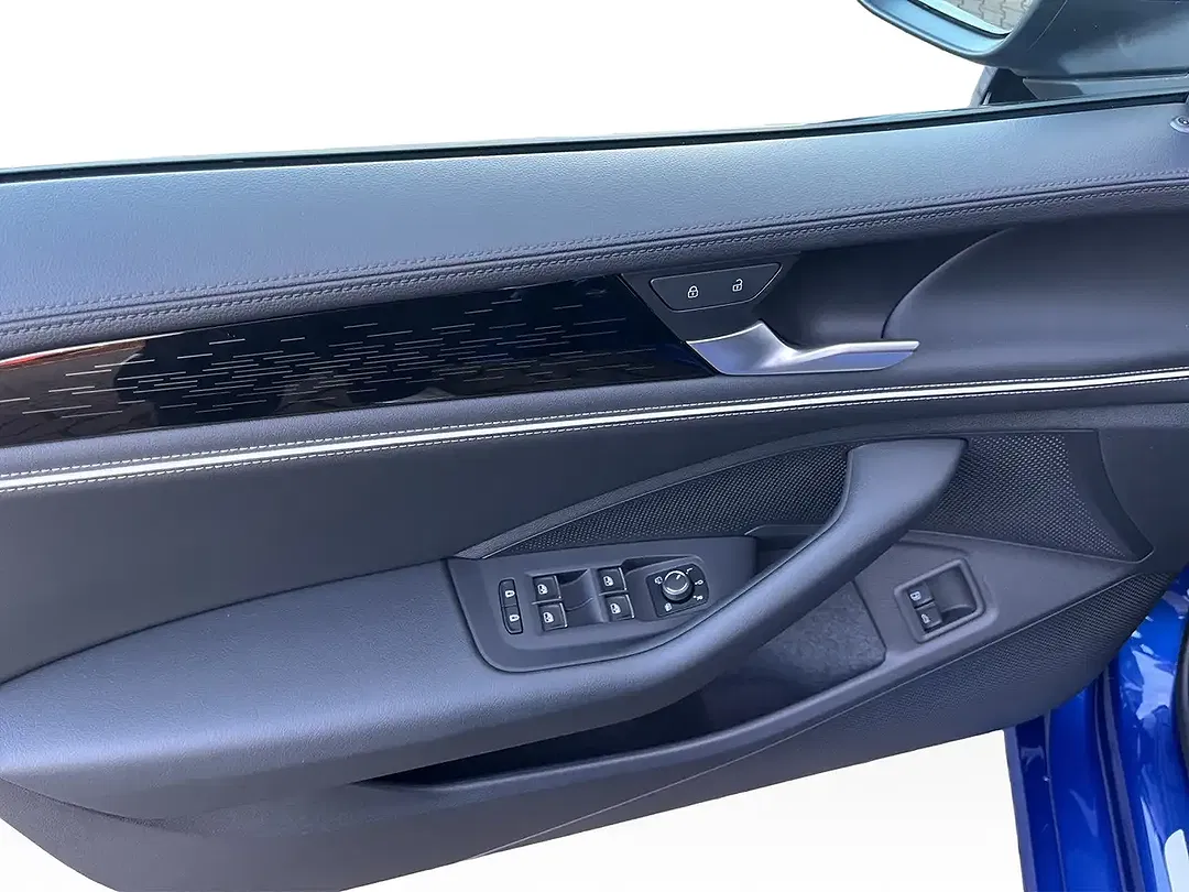 Volkswagen Passat Variant - Thumbnail 11