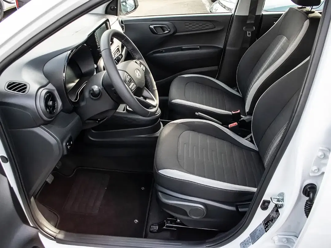 Hyundai i10 - Thumbnail 12