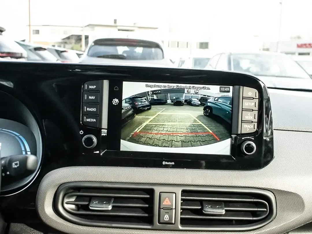 Hyundai i10 - Thumbnail 9