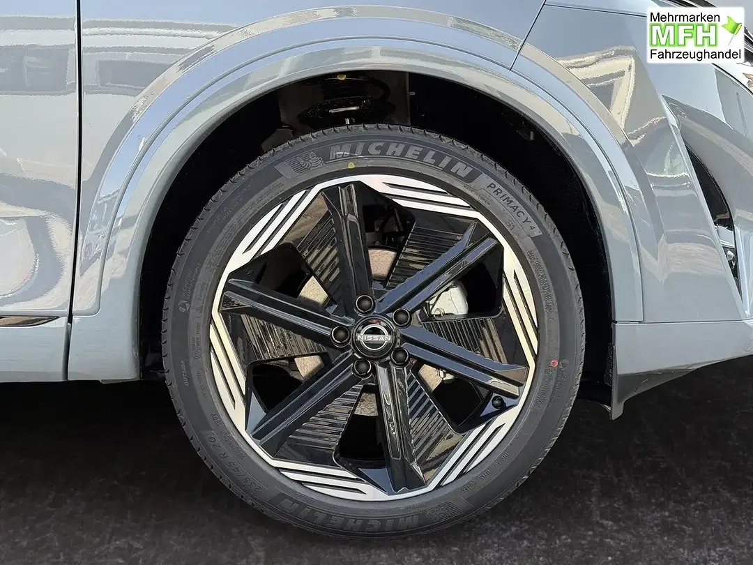 Nissan Qashqai - Thumbnail 6
