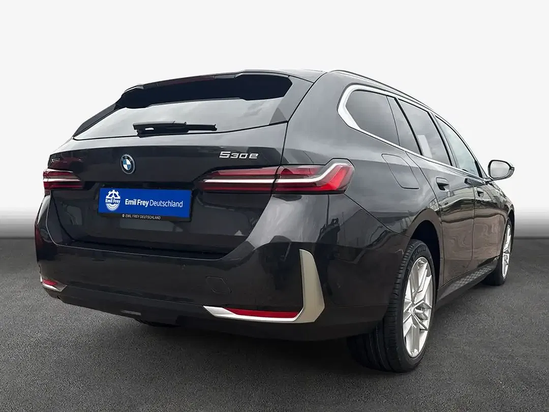 BMW 530 - Thumbnail 2