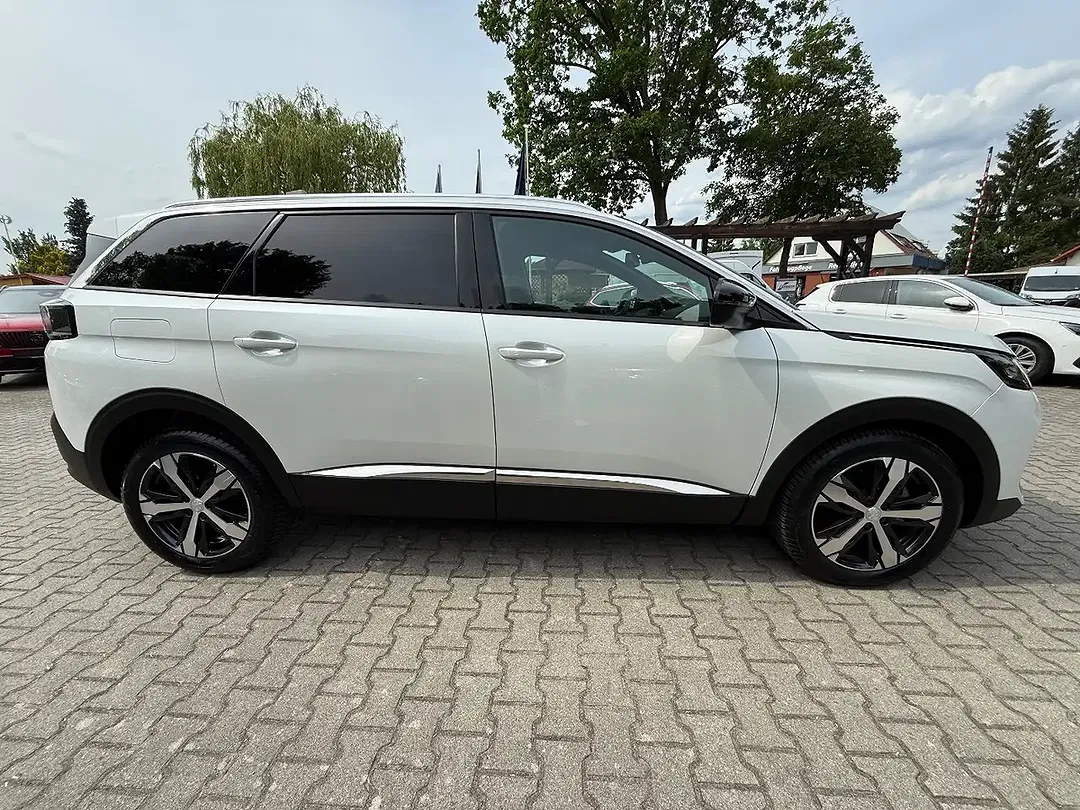 Peugeot 5008 - Thumbnail 4