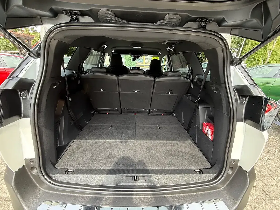 Peugeot 5008 - Thumbnail 6