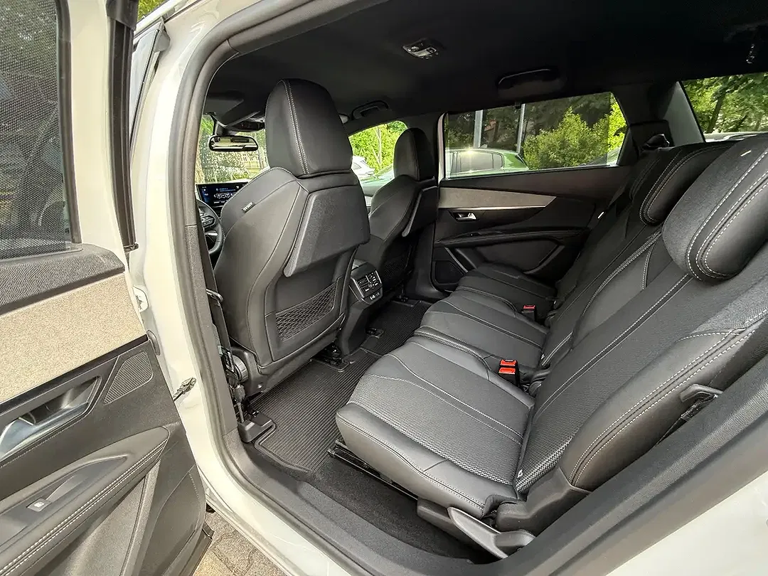 Peugeot 5008 - Thumbnail 9