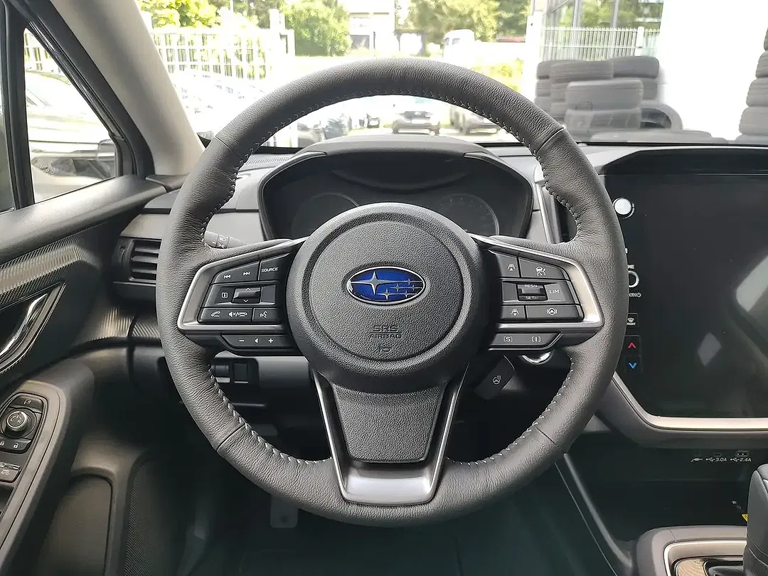 Subaru Crosstrek - Thumbnail 9