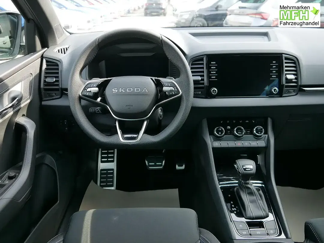 Skoda Karoq - Thumbnail 11