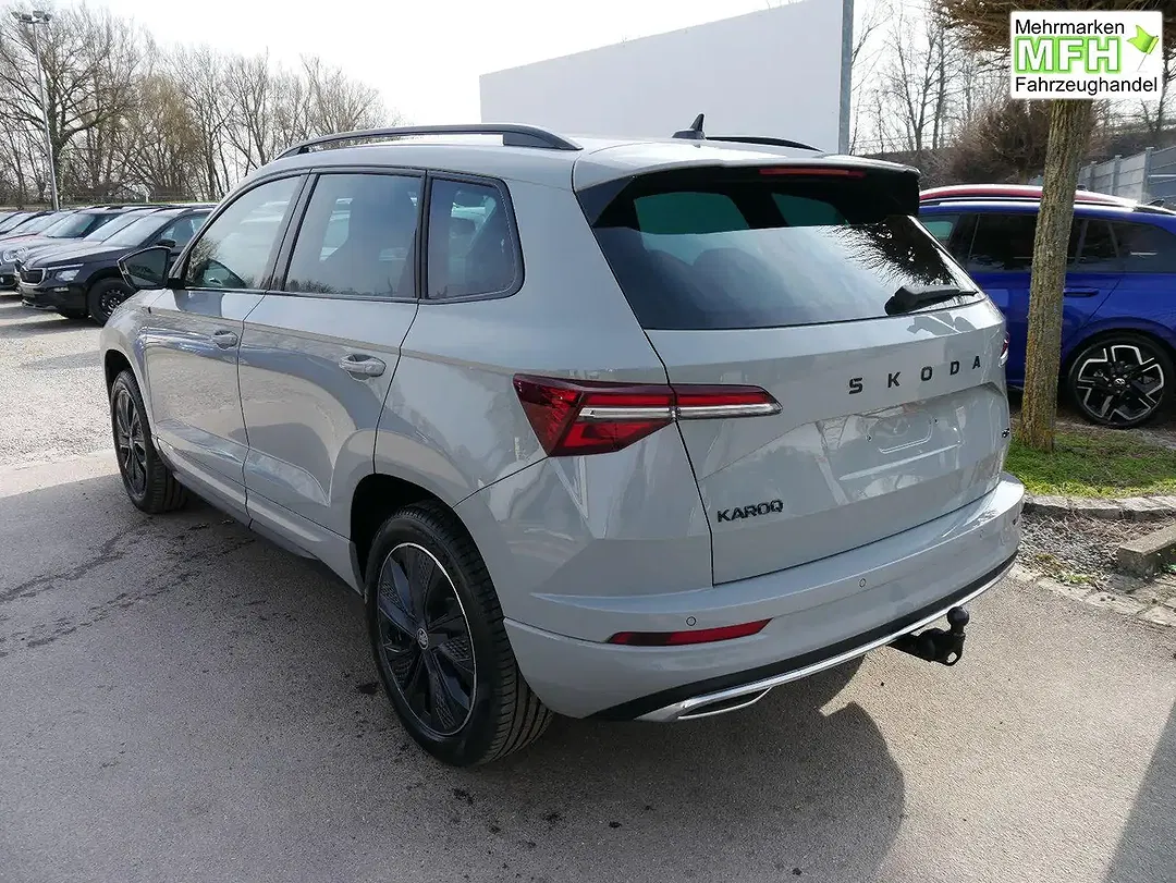 Skoda Karoq - Thumbnail 5