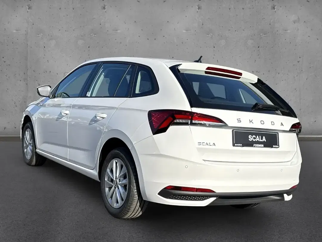 Skoda Scala - Thumbnail 3
