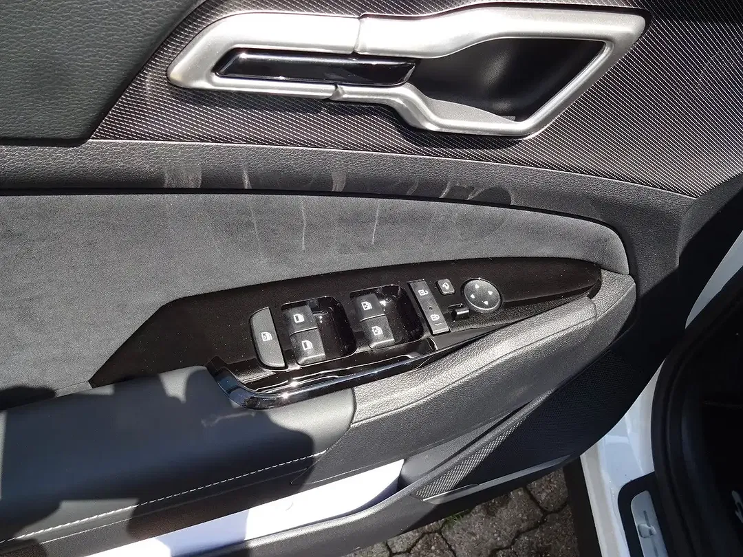 Kia Sportage - Thumbnail 9