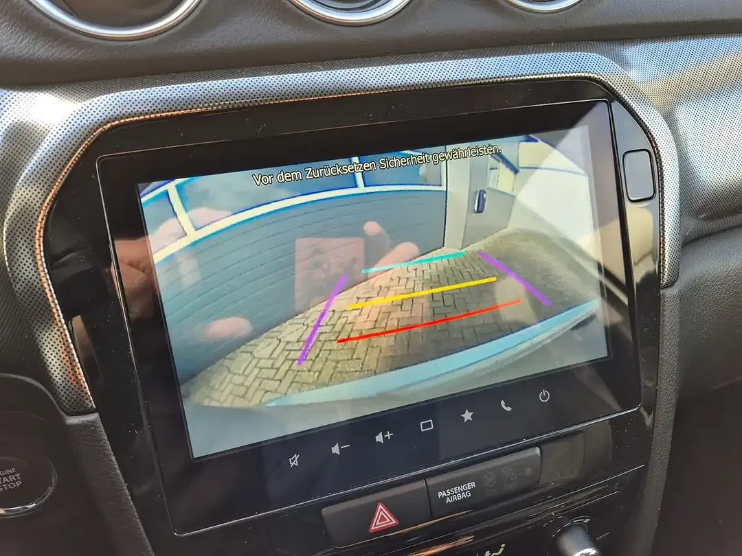 Suzuki Vitara - Thumbnail 14