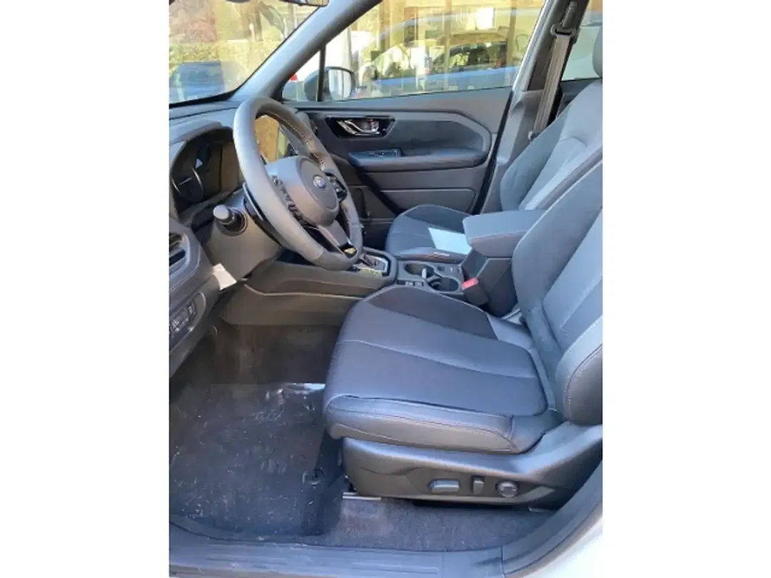 Subaru Forester - Thumbnail 10