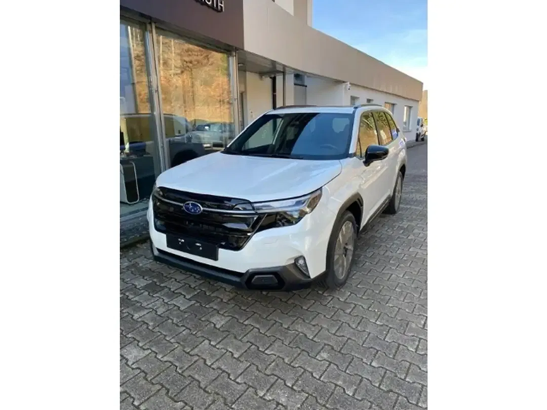 Subaru Forester - Thumbnail 2