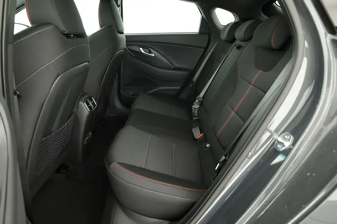 Hyundai i30 - Thumbnail 11
