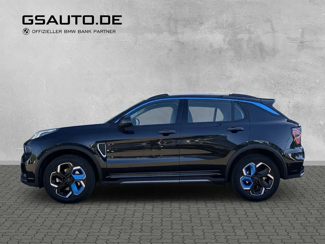 Lynk & Co 01 - Thumbnail 2