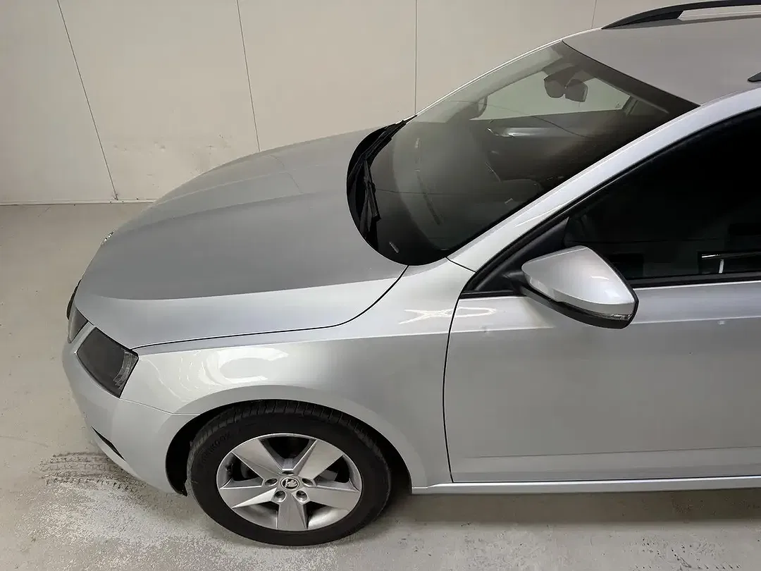 Skoda Octavia - Thumbnail 24