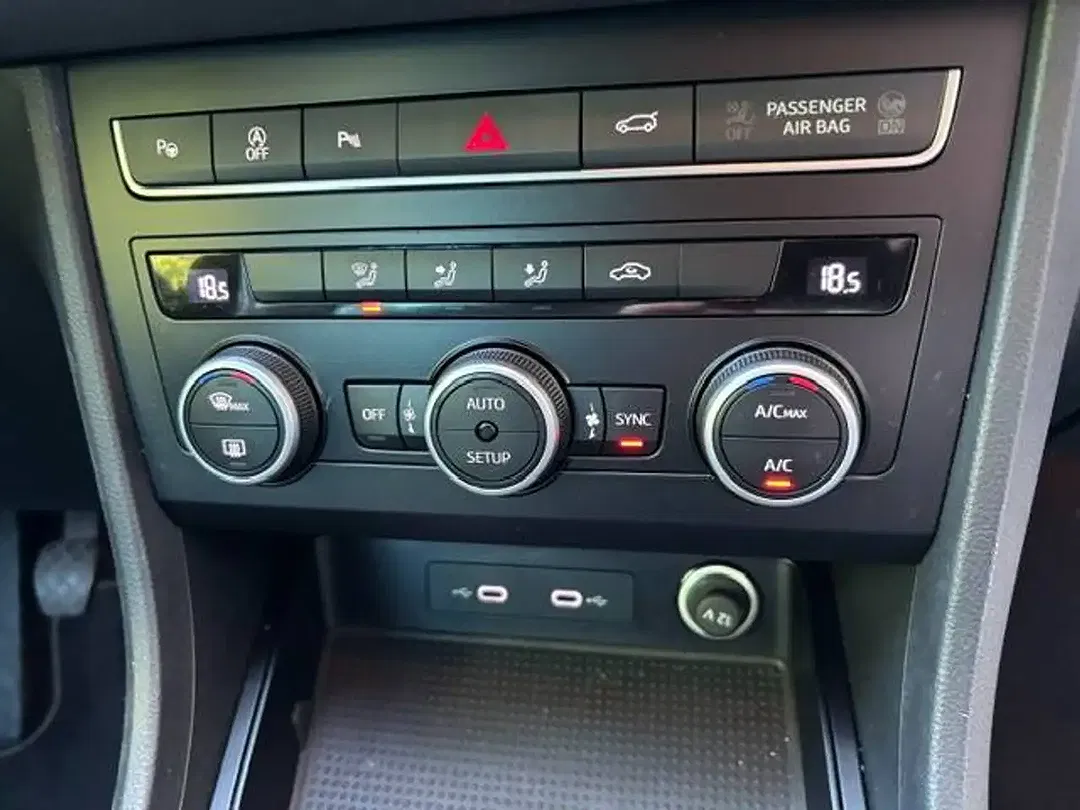 SEAT Ateca - Thumbnail 10