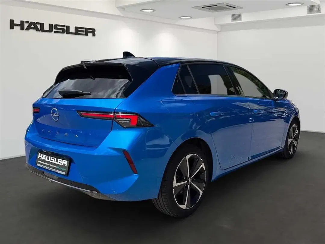 Opel Astra - Thumbnail 4