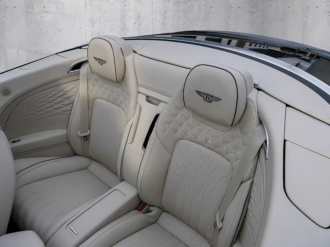 Bentley Continental GTC - Thumbnail 10