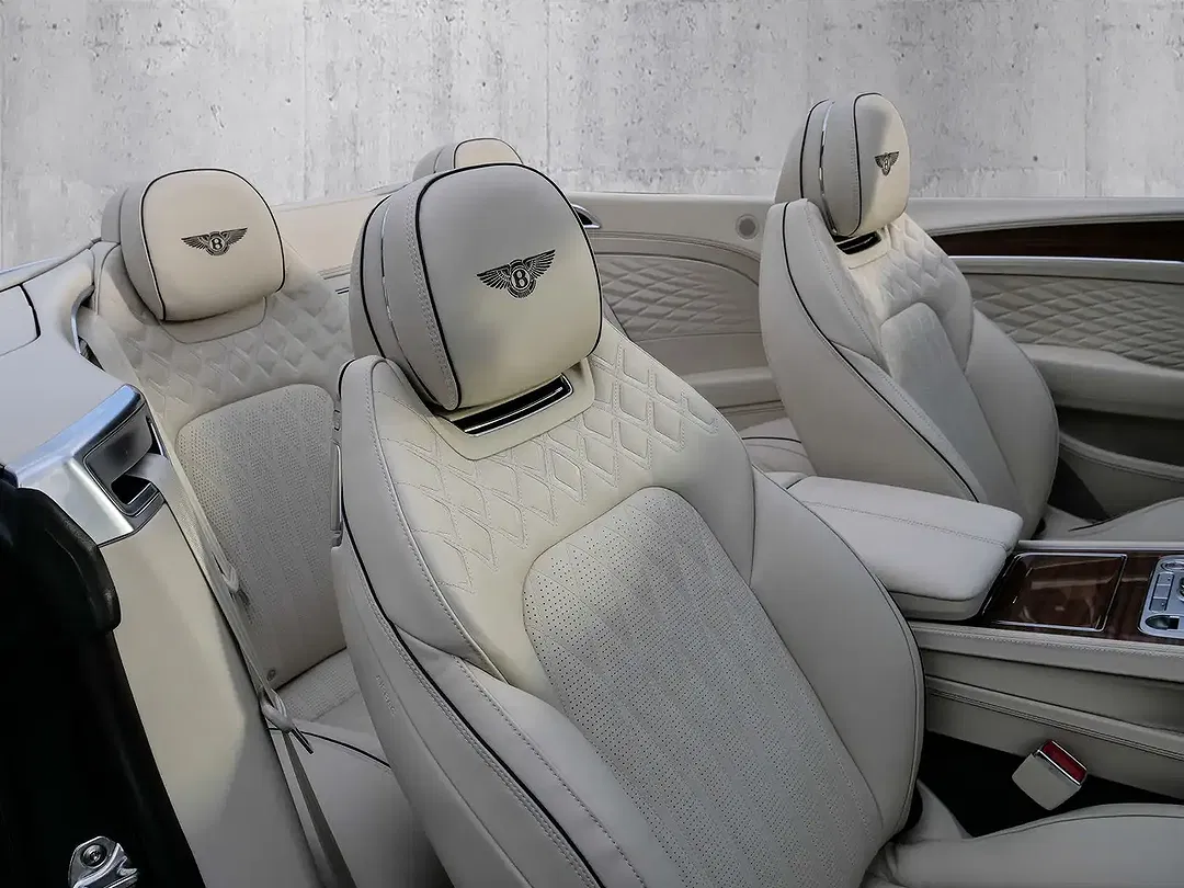 Bentley Continental GTC - Thumbnail 13