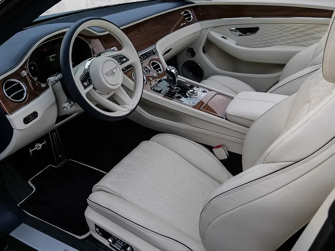 Bentley Continental GTC - Thumbnail 7