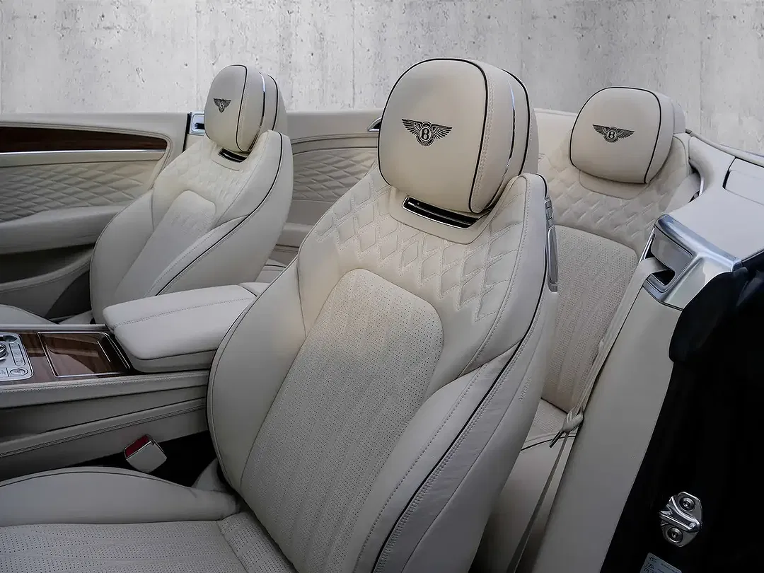 Bentley Continental GTC - Thumbnail 9