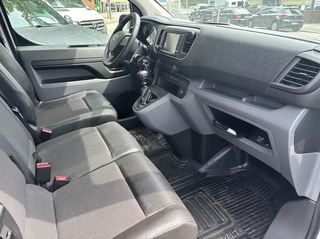 Toyota Proace - Thumbnail 8