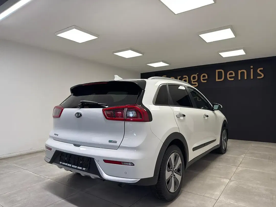 Kia Niro - Thumbnail 8