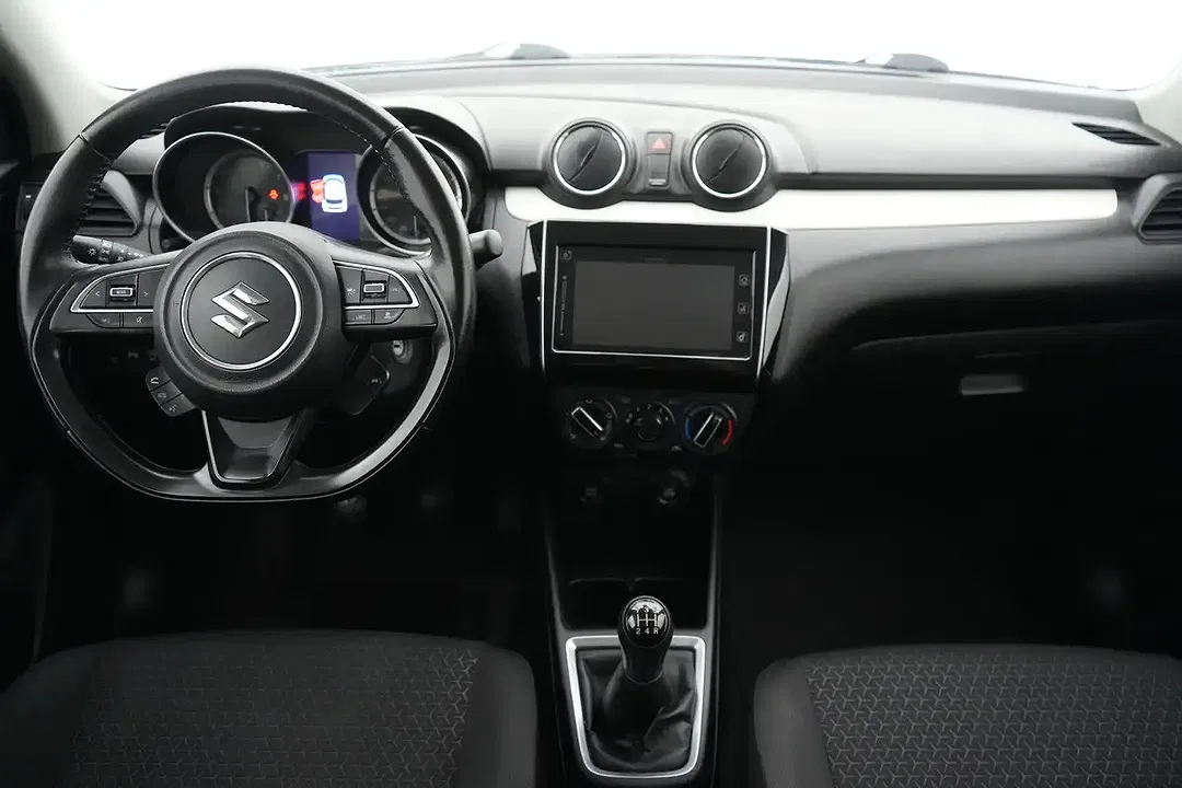 Suzuki Swift - Thumbnail 6