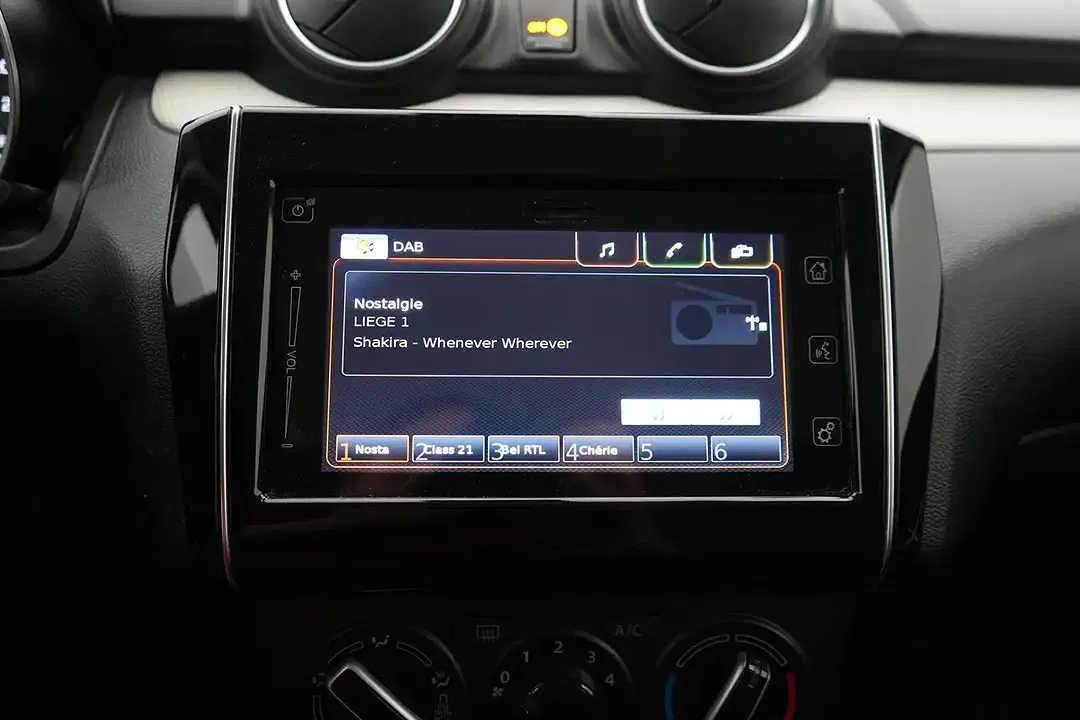 Suzuki Swift - Thumbnail 8