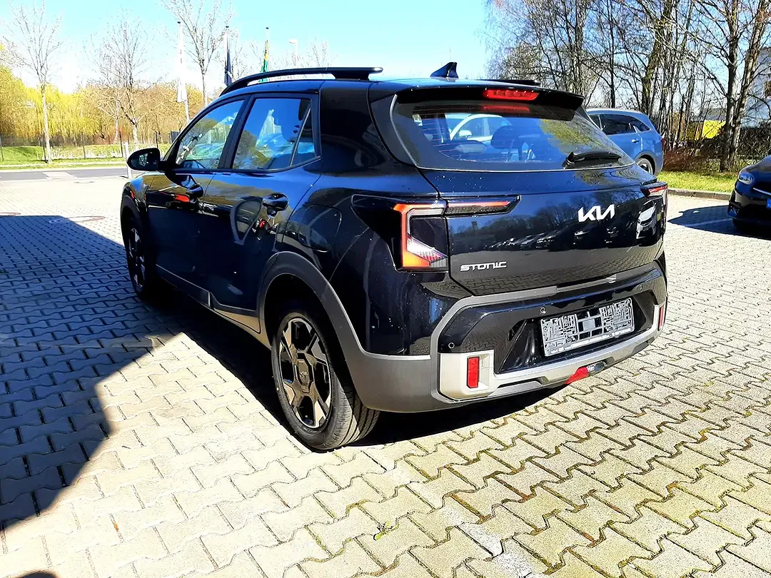 Kia Stonic - Thumbnail 6